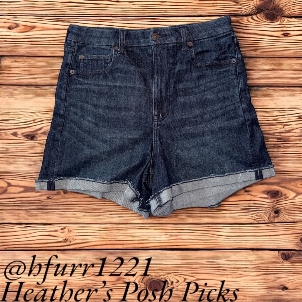 WOMEN'S AMERICAN EAGLE SUPER HI-RISE SHORTIE JEAN SHORT SIZE 12